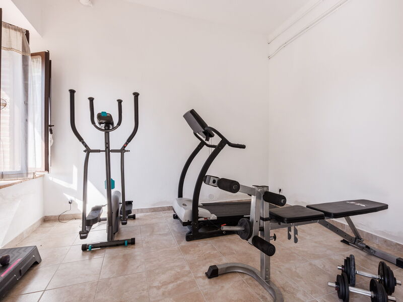 Anita , Holiday Home With Pool, Wifi, Colle Di Val