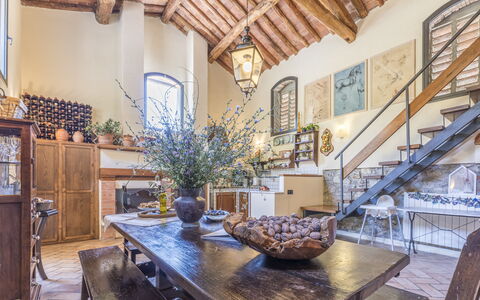 Fienile Di Fabio - Colline Fiorentine Vaiano, Tosc: Table, Furniture, Property, Building, Wood, Chair, Interior Design, Plant, Architecture, Kitchen