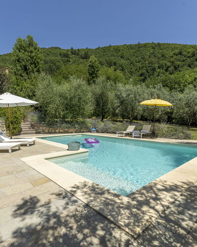 Fienile Di Fabio - Colline Fiorentine Vaiano, Tosc: Water, Plant, Property, Swimming Pool, Sky, Azure, Tree, Outdoor Furniture, Shade, Real Estate