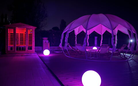 Villa Castelnuovo: Purple, Sky, World, Violet, Magenta, Landmark, Building, Tints And Shades, Fun, Symmetry