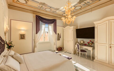 Charming Apartment Cartoni - Città Della Pieve, Um: Furniture, Property, Decoration, Picture Frame, Building, Textile, Interior Design, Comfort, Floor, Flooring