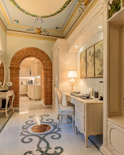 Charming Apartment Cartoni - Città Della Pieve, Um: Furniture, Property, Picture Frame, Table, Chair, Interior Design, Building, Hall, Wood, House