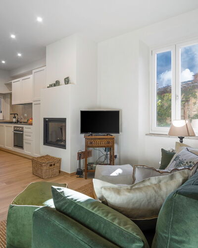 Il Nespolo Charming Apartment Fonterutoli - Siena,: Table, Furniture, Picture Frame, Couch, Property, Interior Design, Building, Wood, Comfort, Lighting