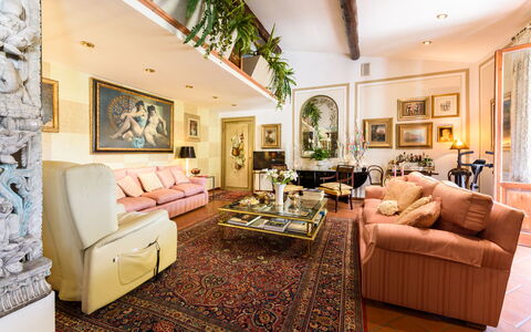 Residenza Del Desco: Furniture, Picture Frame, Property, Couch, Plant, Comfort, Decoration, Interior Design, Floor, Flooring