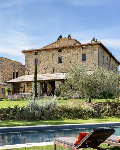 Villa Della Regina: Sky, Plant, Cloud, Property, Building, Window, Water, Land Lot, Tree, House