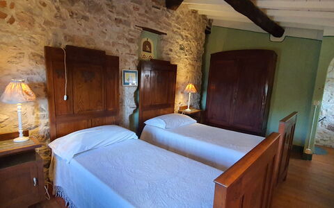 Borgo Bucatra Tramonto: Property, Furniture, Comfort, Wood, Bed Frame, Bed, Interior Design, Real Estate, Hardwood, Bedroom