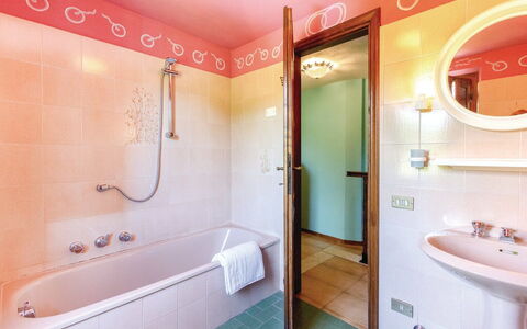 Casa Iris - Versilia, Holiday Home with Pool: Shower Head, Bathtub, Property, Photograph, Plumbing Fixture, White, Shower, Bathroom, Tap, Sink