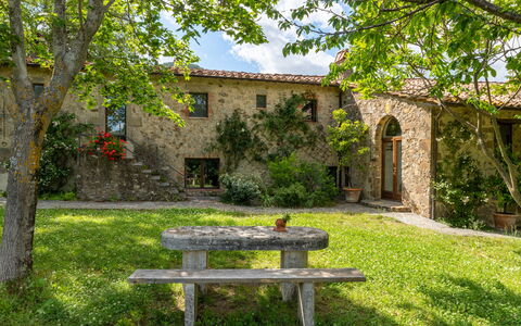 Villa Amiata: Plant, Building, Sky, Natural Landscape, Tree, Window, Vegetation, Architecture, Land Lot, Grass