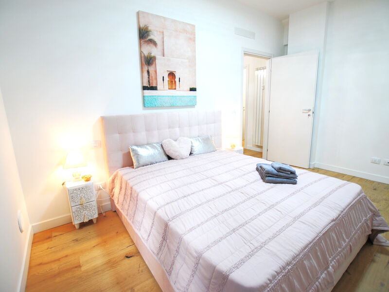 Charlotte M. Apartment Florence Wi-fi Parking