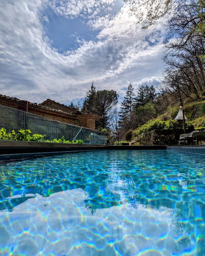 Mulino Morandi: Water, Cloud, Sky, Water Resources, Plant, Swimming Pool, Azure, Building, Tree, Natural Landscape