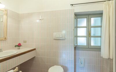 Accommodation:&nbsp;Lavanda