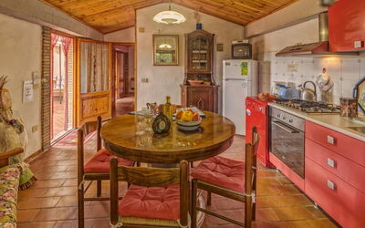 Accommodation:&nbsp;Leccino 4