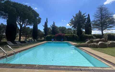 Maremma Retreat: Water, Sky, Cloud, Plant, Daytime, Property, Tree, Azure, Swimming Pool, Rectangle