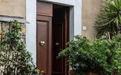 Bocelli: Plant, Property, Building, Door, Wood, House, Wall, Line, Home Door