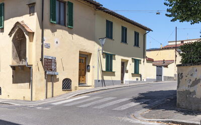 Florentine Careggi Loft: Sky, Property, Window, Building, Road Surface, Tree, Residential Area, House, Asphalt, Plant