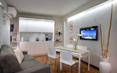 Boheme With Beach & Breakfast Included