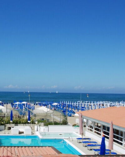 Tosca With Beach & Breakfast Included: Water, Sky, Cloud, Plant, Coastal And Oceanic Landforms, Swimming Pool, Beach, Leisure, Tree, Horizon