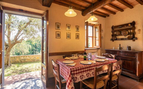 La Maggiolina & La Bastide: Table, Property, Furniture, Window, Building, Wood, Chair, Interior Design, Plant, Architecture