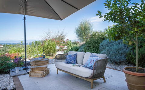 Punteriolo Spereto Family Apartment With Pool,: Plant, Property, Furniture, Sky, Azure, Flowerpot, Shade, Outdoor Furniture, Architecture, Interior Design