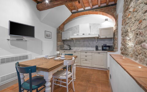 Le Torri, Borgo Campassini, Monteriggioni: Furniture, Interior Design, Flooring, Ceiling, Kitchen, Floor, Countertop, Cabinetry, Lighting, Room