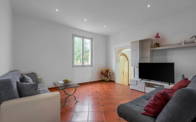 Borgo House In Florentine Hills With Pool