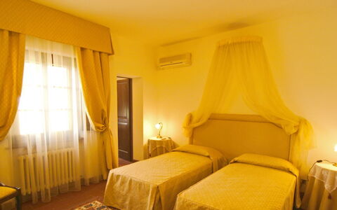 Villa del Lago: Interior Design, Furniture, Floor, Flooring, Lighting, Bedroom, Bed, Room, Bed Sheet, Ceiling