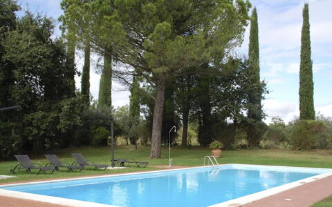 Villa del Lago: Swimming Pool, Shade, Estate, Hacienda, Garden, Lawn, Landscaping, Backyard, Yard, Villa