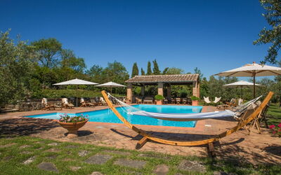 Villa Giuncheto: Resort, Swimming Pool, Shade, Outdoor Furniture, Estate, Eco Hotel, Hacienda, Sunlounger, Landscaping, Garden