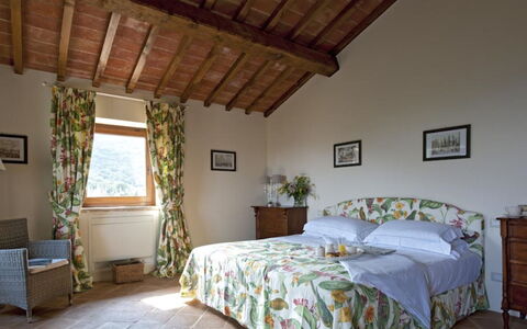 Villa del Cammino: Furniture, Interior Design, Linens, Home, House, Table, Room, Picture Frame, Bedroom, Bed
