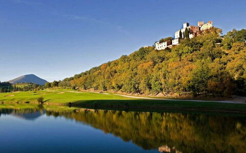 Villa del Cammino: Green, Nature, Mountainous Landforms, Natural Landscape, Hill, Highland, Landscape, Mountain, Rural Area, Hill Station