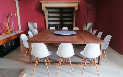 Villa Cala Moresca: Furniture, Flooring, Chair, Wood, Interior Design, Table, Floor, Kitchen & Dining Room Table, Dining Room, Brown