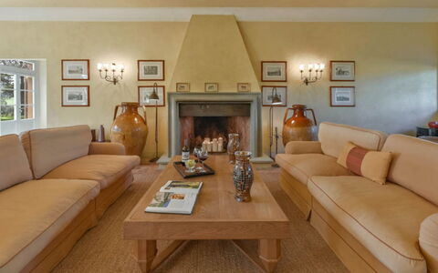 Villa Moscato: Furniture, Interior Design, Couch, Flooring, Wall, Floor, Room, Wood, Ceiling, Living Room