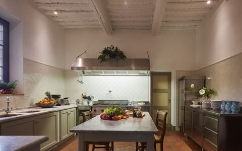 Villa del Riccio: Kitchen, Interior Design, Flooring, Furniture, Countertop, Ceiling, Cabinetry, Lighting, Floor, Kitchen Appliance