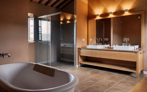 Villa Collinette: Plumbing Fixture, Interior Design, Flooring, Bathroom, Tap, Sink, Plumbing, Furniture, Bathroom Sink, Lighting