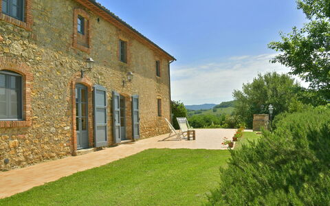 Villa Asia: Land Lot, Farmhouse, Rural Area, Cottage, Estate, Lawn, Garden, Meadow, Landscaping, Stone Wall