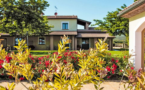 Accommodation:&nbsp;Le Debbiare 500.11