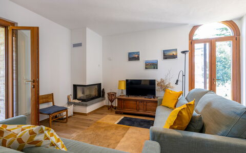 Poggio Padule: Furniture, Interior Design, Flooring, Floor, Wall, Wood, Couch, Room, Living Room, Ceiling