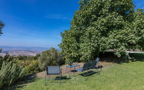 Villa Belvedere: Leaf, Landscape, Sunlight, Shade, Meadow, Outdoor Furniture, Evergreen