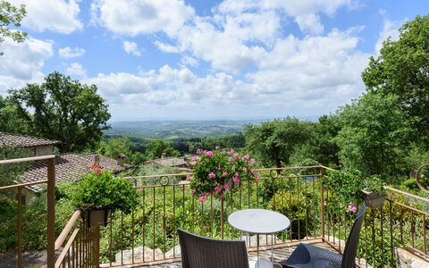 Villa Tregole: Landscape, Spring, Hill Station, Eco Hotel, Balcony, Outdoor Furniture, Outdoor Table, Fence