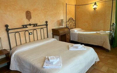 Appartamento Il Cantico Del Gallo, Wifi, Near Peru