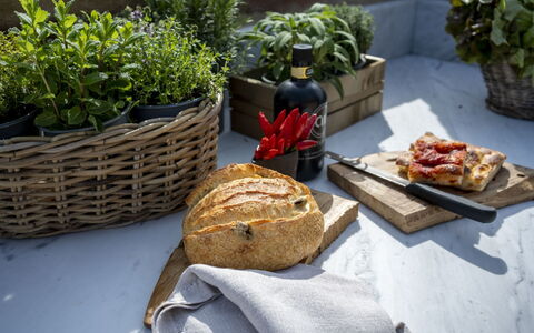 Battisole: Food, Tableware, Ingredient, Basket, Produce, Serveware, Fruit