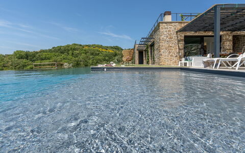 Villa Feronia: Water, Swimming Pool, Reservoir, Resort, Water Feature, Resort Town, Eco Hotel