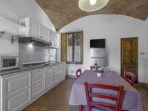 Agriturismo Agresto Apartments And Cottage, Pool,