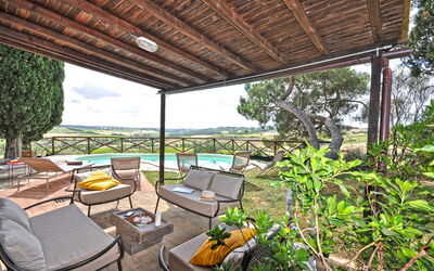 Capanna al Lago, Chianti Heritage with Vineyards V