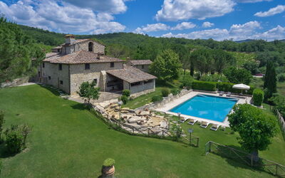 La Dimora del Chianti Dimora: Stunning Tuscan Vill: Swimming Pool, Estate, Resort, Villa, Thermae, Farmhouse, Eco Hotel, Hacienda, Landscaping, Mansion