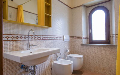 Accommodation:&nbsp;Giallo 35.3
