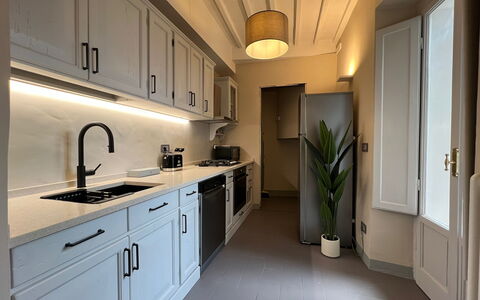 Via Roma 39: Kitchen, Countertop, Kitchen Appliance, Cabinetry, Interior Design, Major Appliance, Furniture, Flooring, Wood, Kitchen Stove