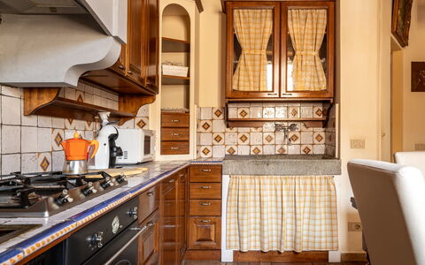 Portanuova Home, Colle Val D'elsa: Kitchen, Interior Design, Cabinetry, Flooring, Countertop, Furniture, Wood, Floor, Kitchen Appliance, Major Appliance