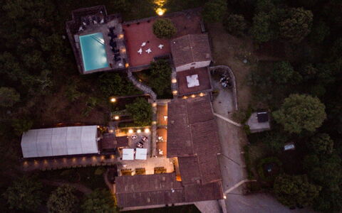 Relais la Costa: Night, Resort, Swimming Pool, Midnight, Eco Hotel, Landscape Lighting, Evening, Resort Town, Security Lighting