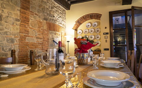 Country Historical House Lucca: Furniture, Interior Design, Wall, Wood, Ceiling, Table, Dining Room, Chair, Flooring, Kitchen & Dining Room Table